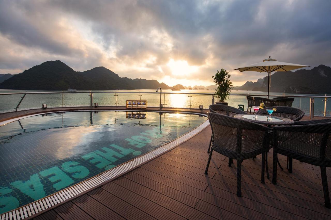 Stellar Of The Seas Cruise Hotel Ha Long Exterior photo